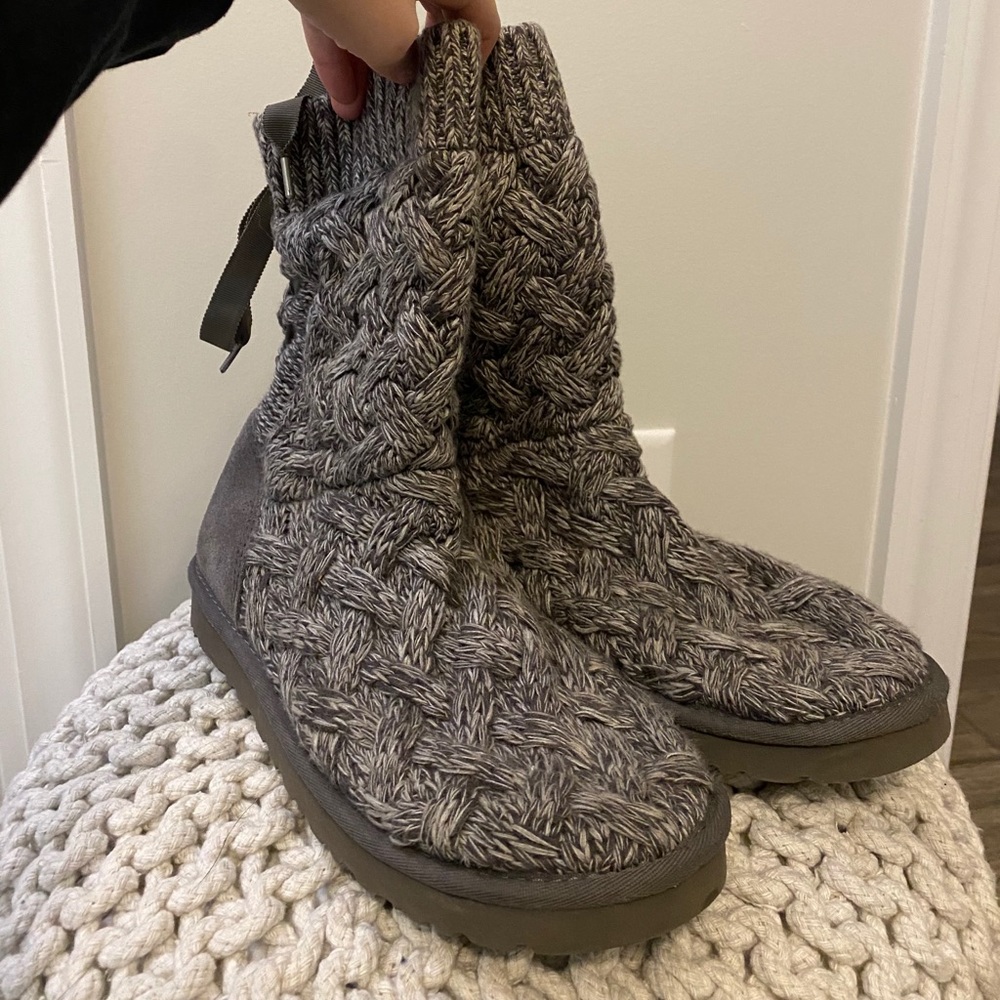 Knitted sweater material Ugg boots